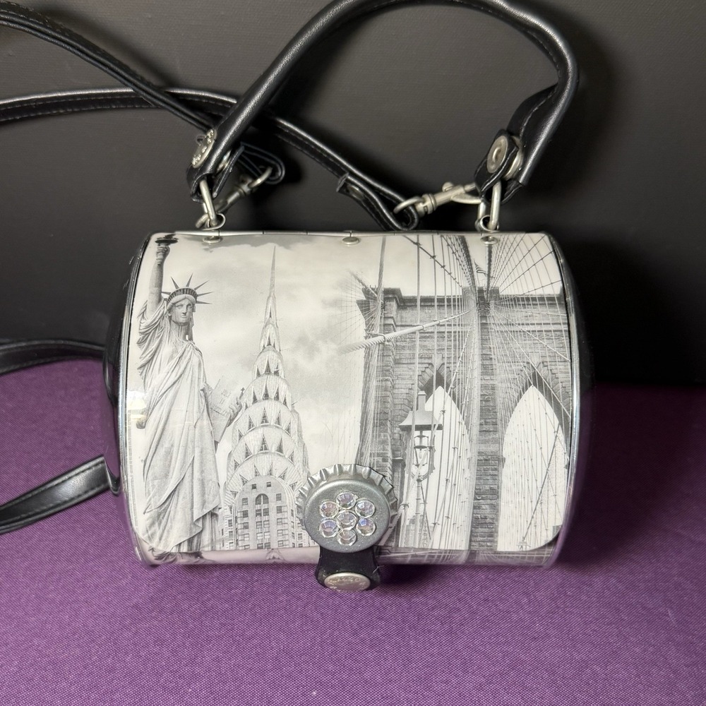 Metal Canister Purse NYC Skyline Shoulder Bag Handbag - Picture 2 of 10